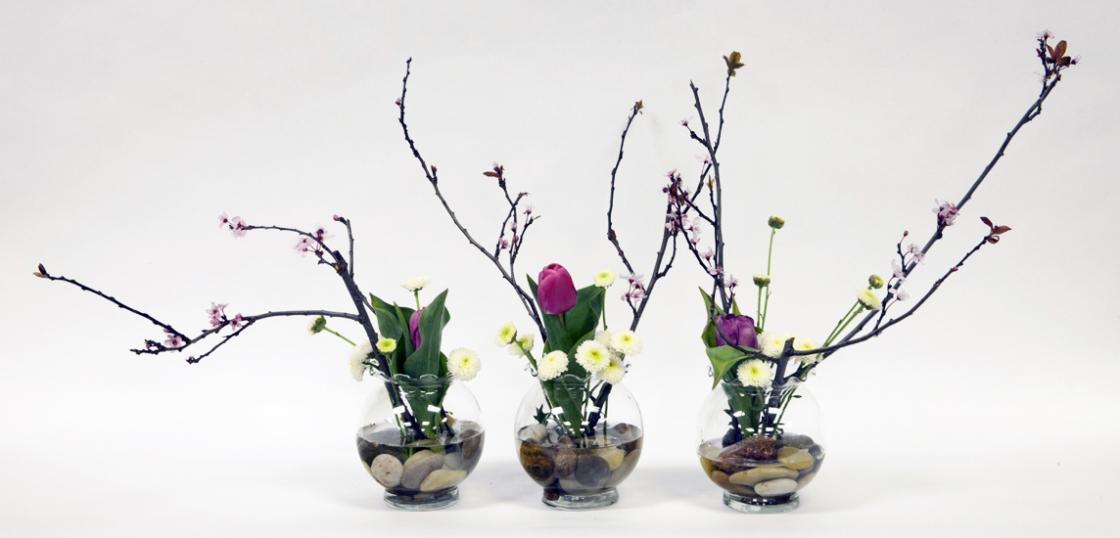 Photograph of ikebana.