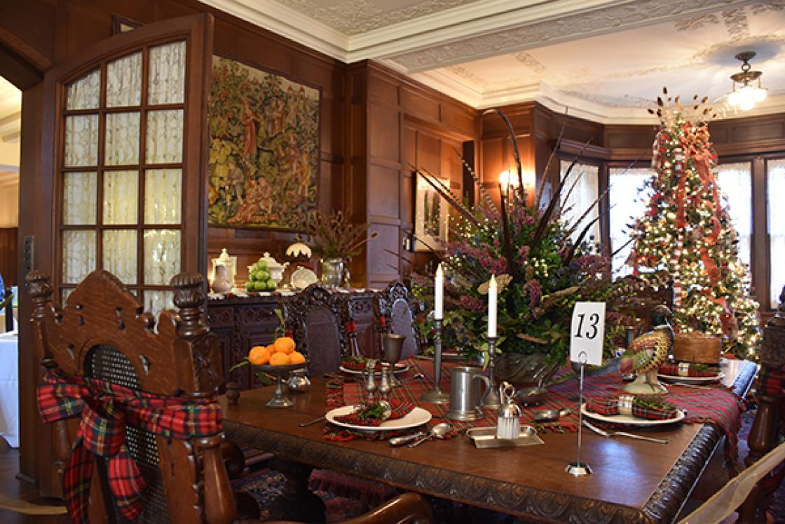 Cranbrook House Dining Room - Holiday Splendor 2017