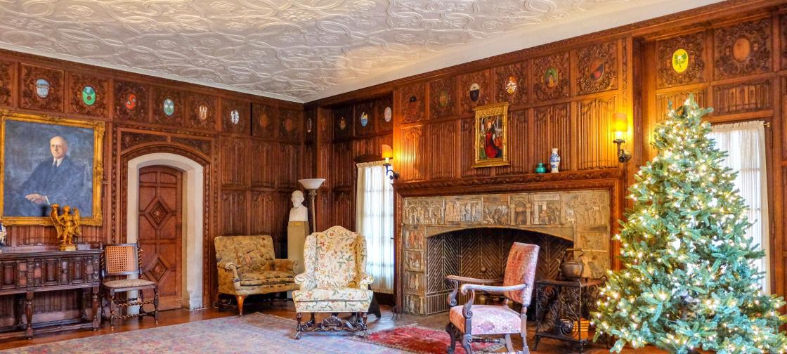 Photograph of the Cranbrook House Oak Room.